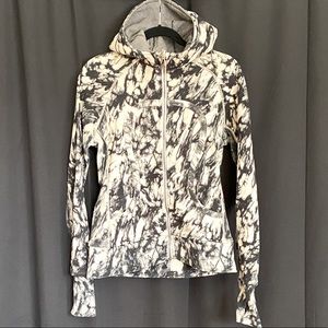 Lululemon Scuba Hoodie II size 8 🖤